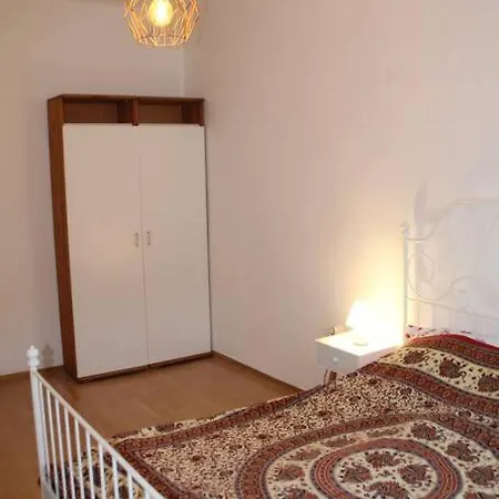Apartment Geraumiger-altbau Hauptbahnhof *