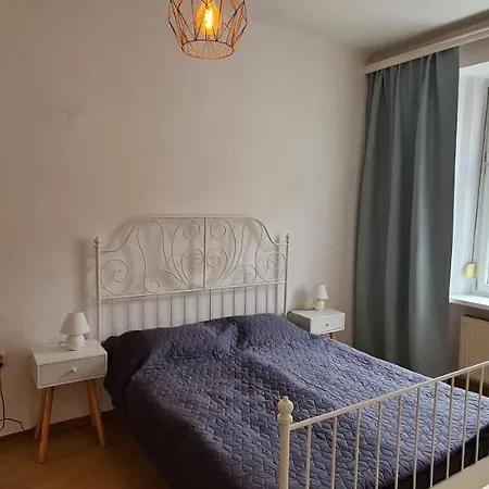 Geraumiger-altbau Hauptbahnhof *